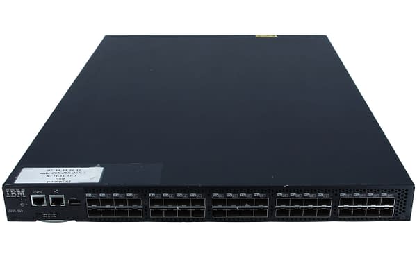SWITCH IBM SAN40B-4 40-Ports 8G /w 2 PSU (23-0000092-02) 150W w/ Rkmnts